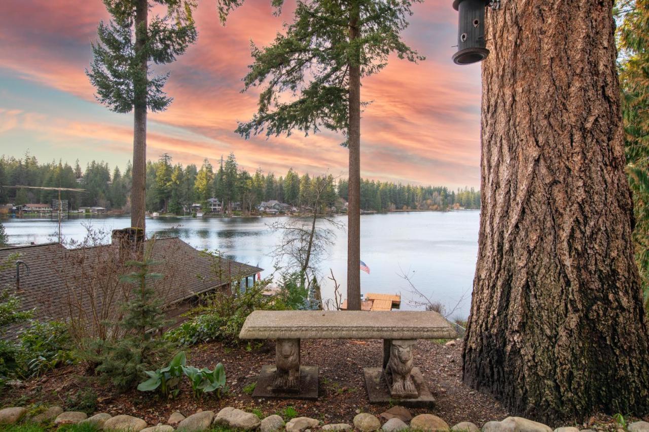 Koi Story Cabin On The Lake - Waterfront, Near Bike Trail Maple Valley Exteriér fotografie